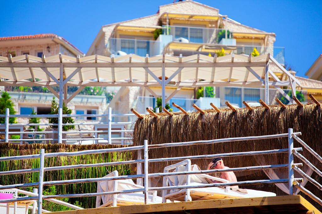 Peninsula Gardens Hotel - Adults Only カシュ エクステリア 写真