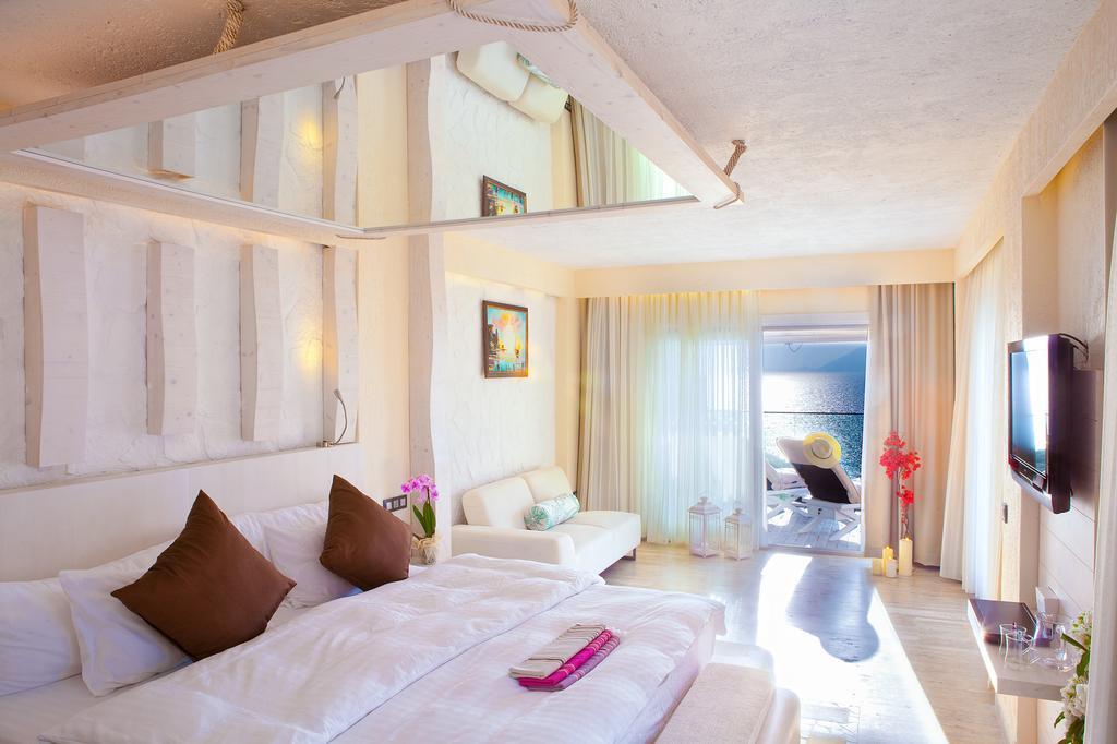 Peninsula Gardens Hotel - Adults Only カシュ 部屋 写真